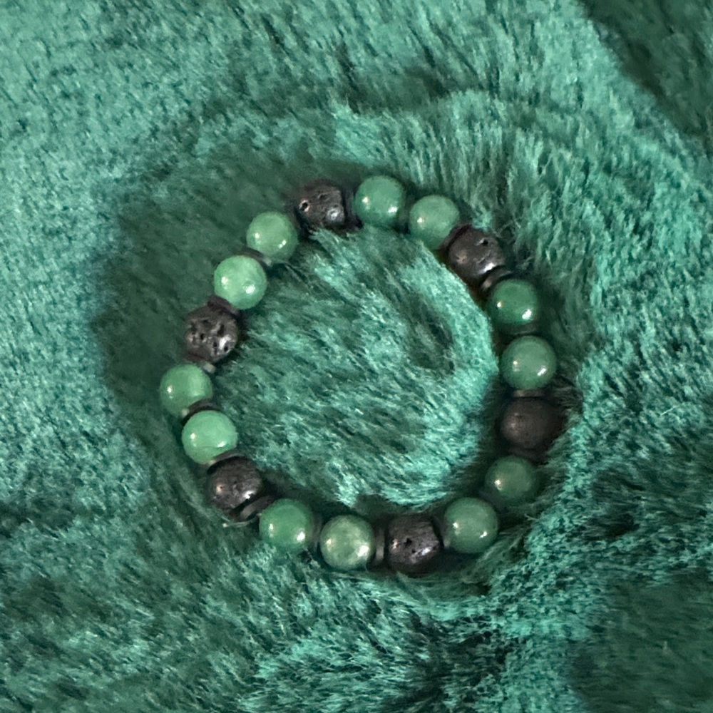Dyed quartz and lava rock bracelet